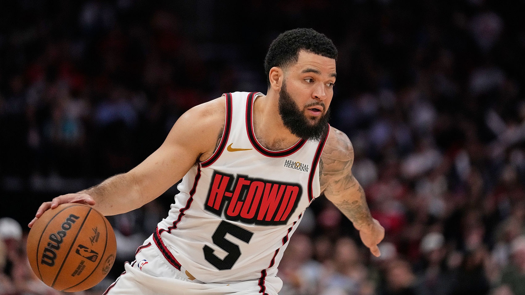 关于社区盾倒计时，休斯敦火箭转会期复出首秀，细节引发关注，引发热议，更衣室氛围转暖的信息